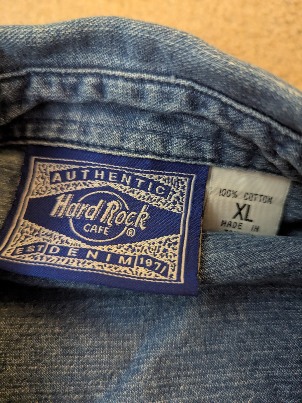 Hard Rock Cafe Blue Denim Jacket with Guitar Patch - Picture 8 of 8